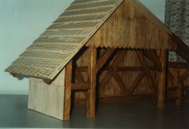 Frontseite bekommt ihren Anstrich