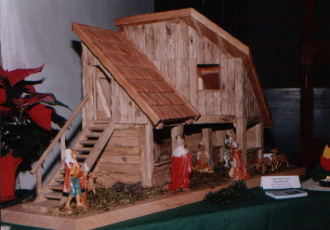 An dieser Krippe werden noch viele Generationen Ihre Freude haben und dann mit Glanz in den Augen von der Geburt des kleinen Jesus tr&auml;umen
